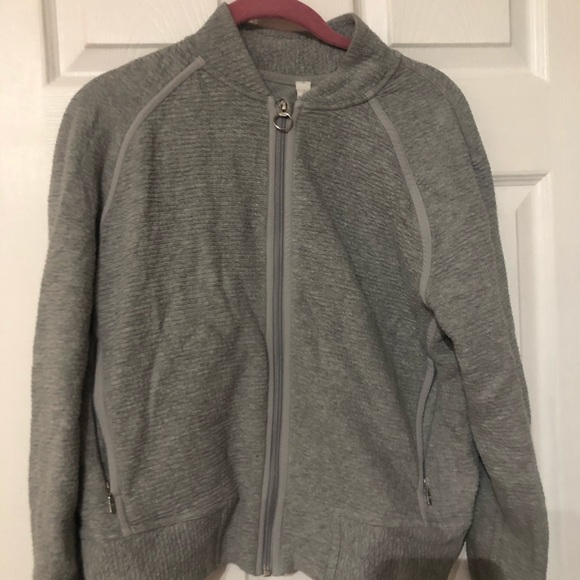 Lululemon sweater - Picture 2 of 6